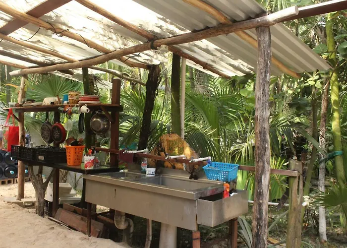 Chavez Eco And Campsite *